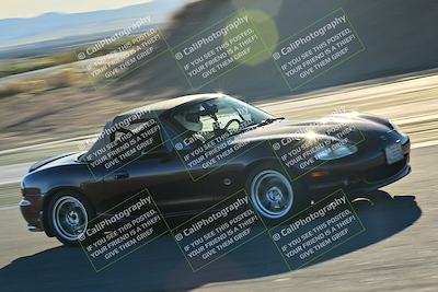 media/Dec-13-2025-Extreme Speed (Sat) [[d129ecb0b9]]/Beginner/Session 3 (Turn 5)/